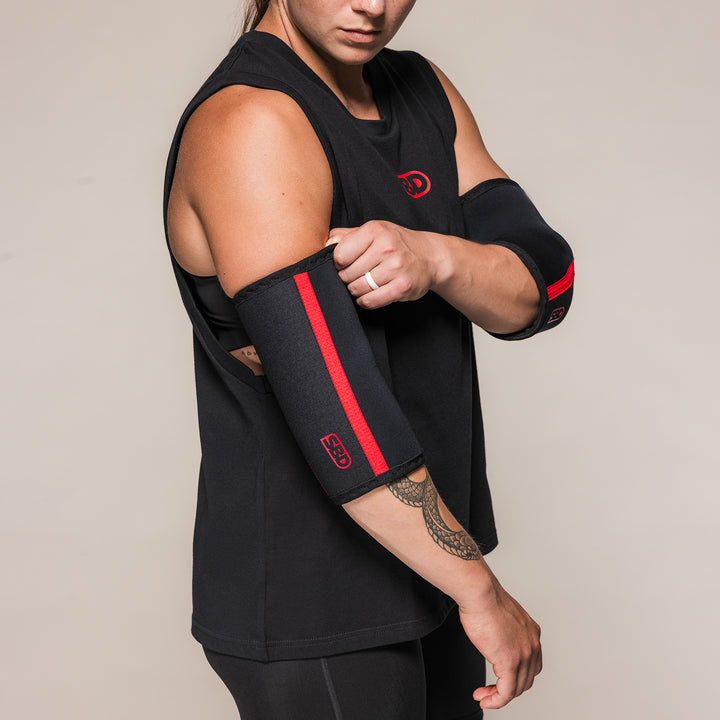 SBD Classic Elbow Sleeves in zwart-rood