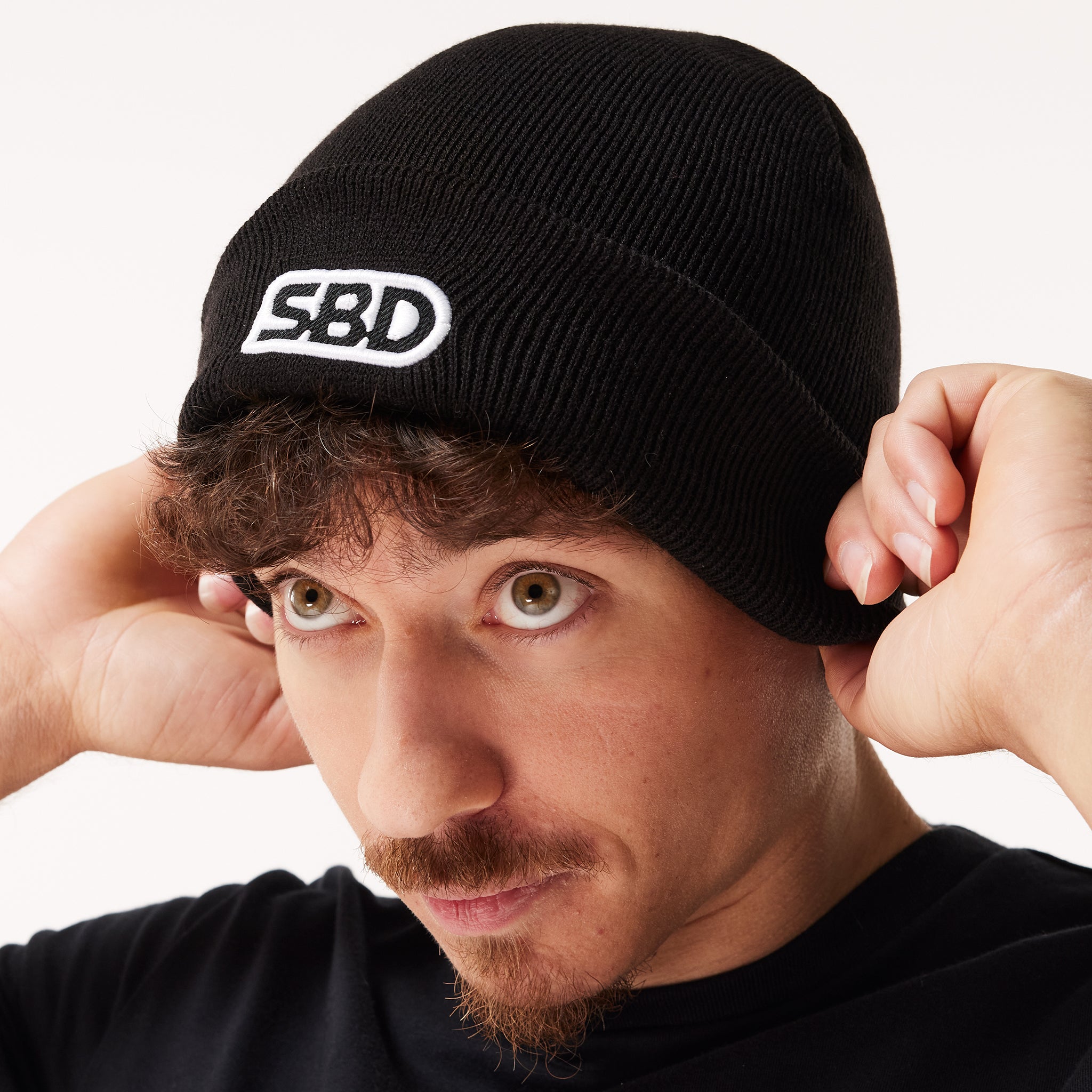 SBD Beanie MOMENTUM Limited Edition