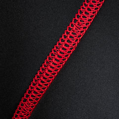SBD Powerlifting Knee Sleeves 7mm – detail van de rode naad aan de binnenkant