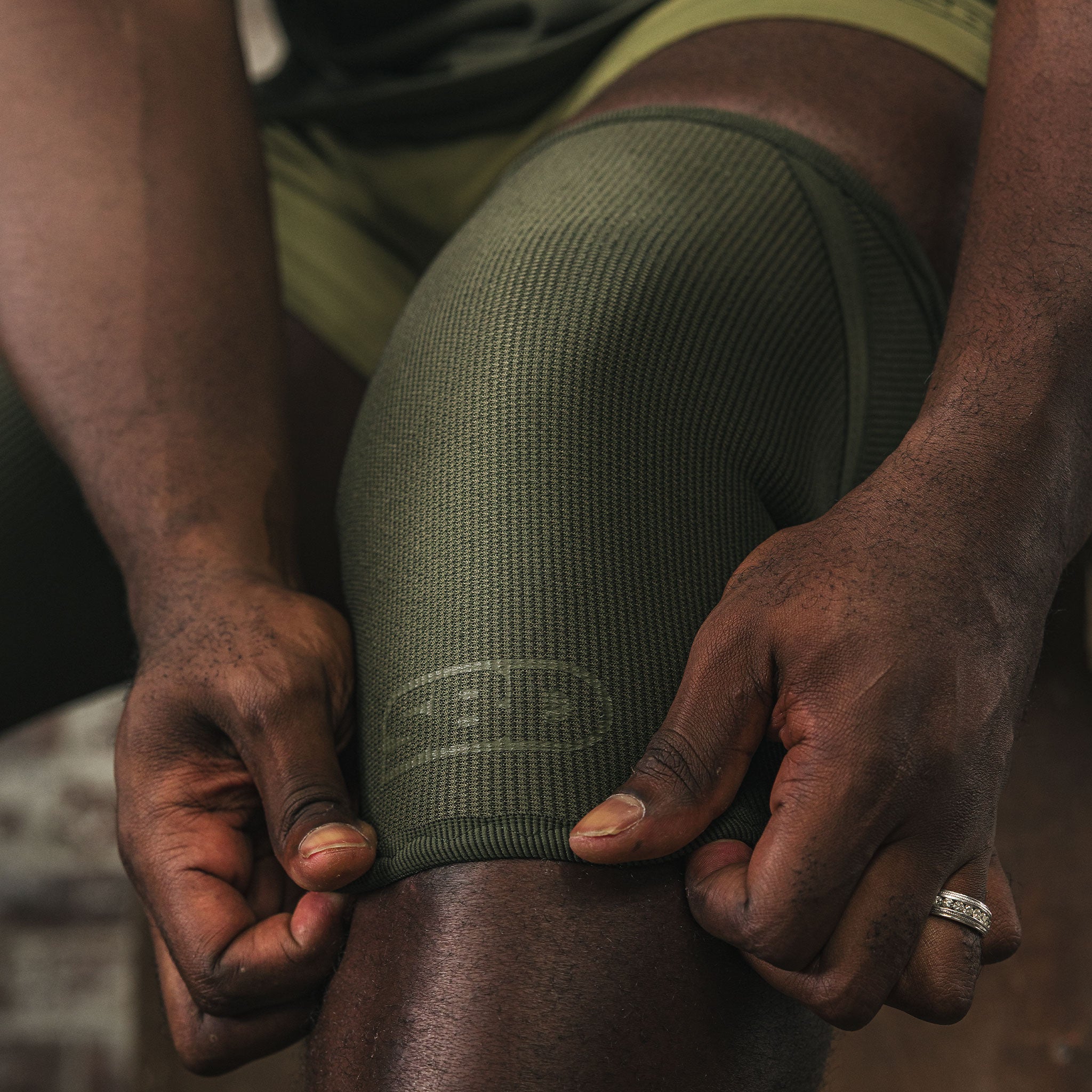 Powerlifting Knee Sleeves 7mm - Resolve