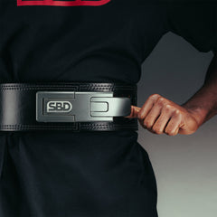 SBD Belt 13mm – gedragen met gesloten gliding lever, detail van de voorkant