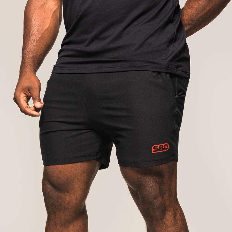 SBD Training Shorts Classic voor heren – zwarte trainingsshort voor heren, voorzijde gedragen