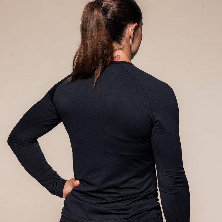 SBD Long Sleeve Training T-Shirt Classic voor dames – achterzijde van het gedragen shirt