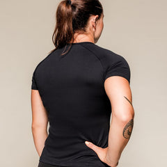 SBD Training T-Shirt Classic voor dames – achterzijde van het gedragen shirt